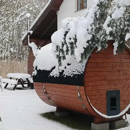 Wypoczynkowy Caloroczny U Agi Z Balia Z Jacuzzi I Sauna