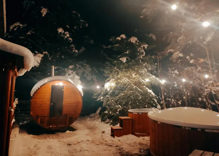 Wypoczynkowy Caloroczny U Agi Z Balia Z Jacuzzi I Sauna Ferienhaus *