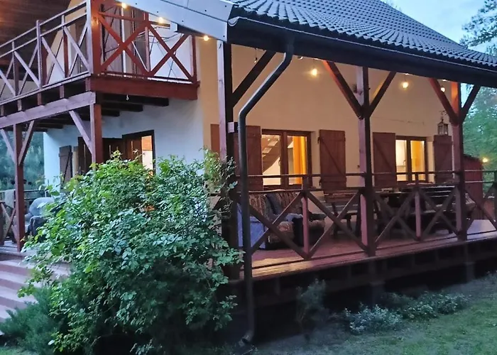 Wypoczynkowy Caloroczny U Agi Z Balia Z Jacuzzi I Sauna *