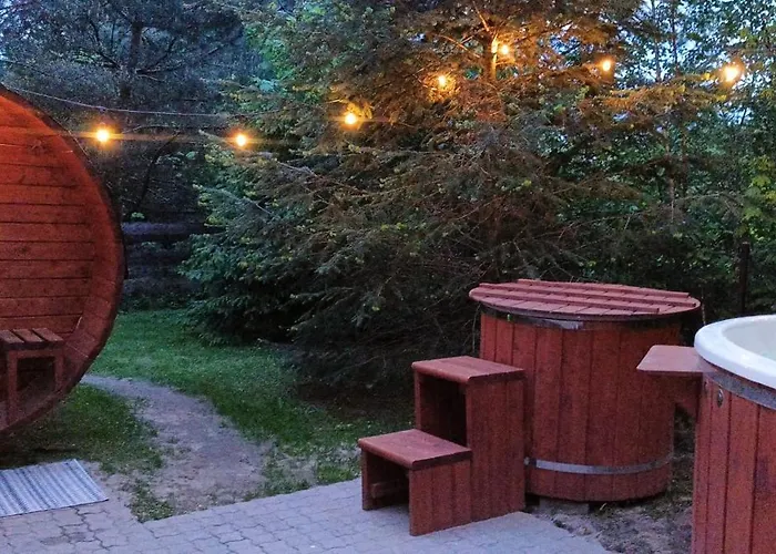 Wypoczynkowy Caloroczny U Agi Z Balia Z Jacuzzi I Sauna *