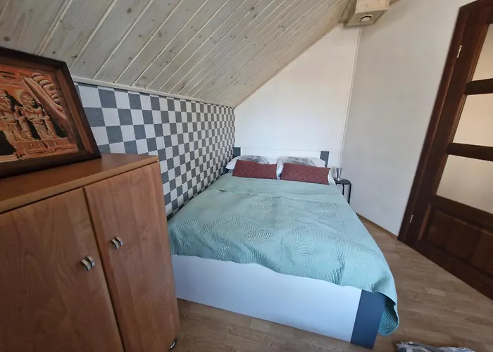 Wypoczynkowy Caloroczny U Agi Z Balia Z Jacuzzi I Sauna *